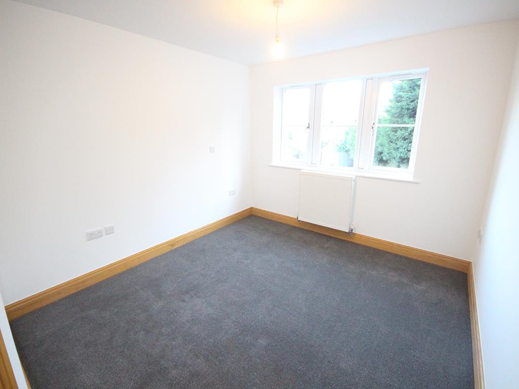 2 bedroom flat SSTC in Foulridge, Colne - IMG_0923.jpg
